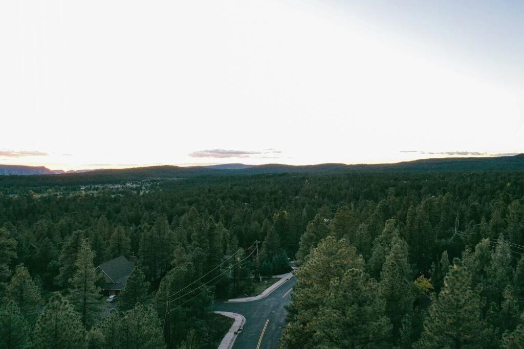 Relaxingrejuvenating 4Br 3 And Half Ba Cabin Munds Park Екстер'єр фото