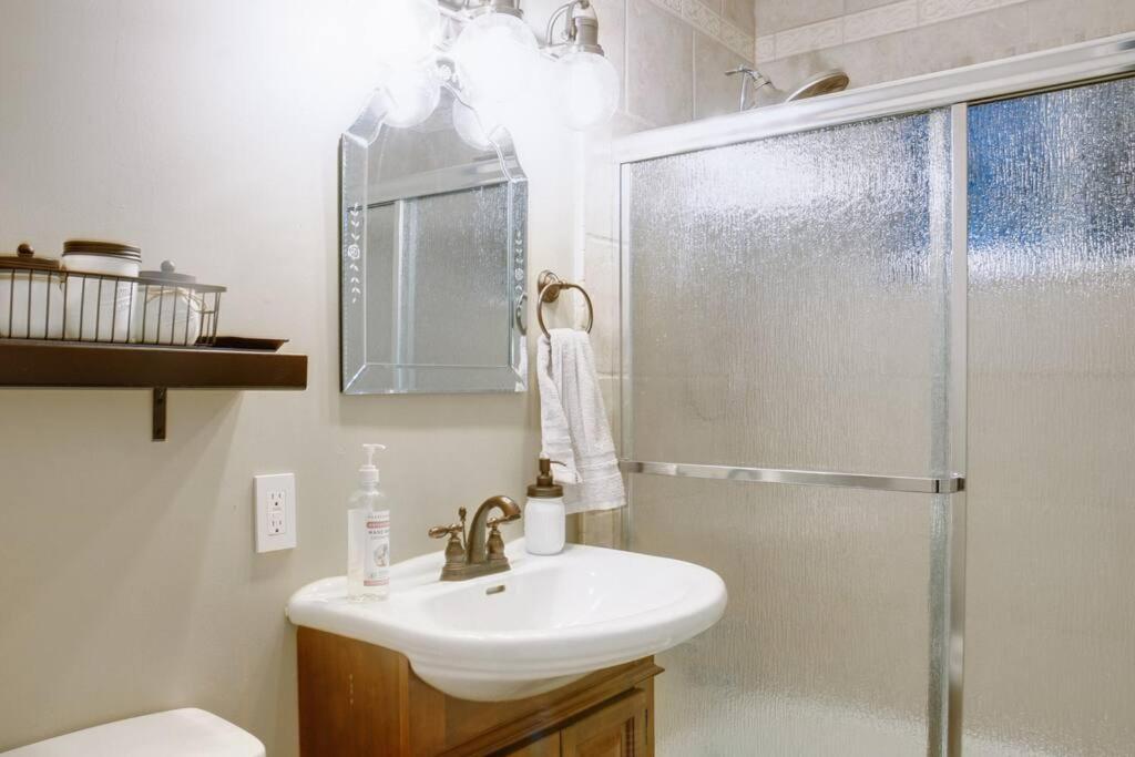 Relaxingrejuvenating 4Br 3 And Half Ba Cabin Munds Park Екстер'єр фото